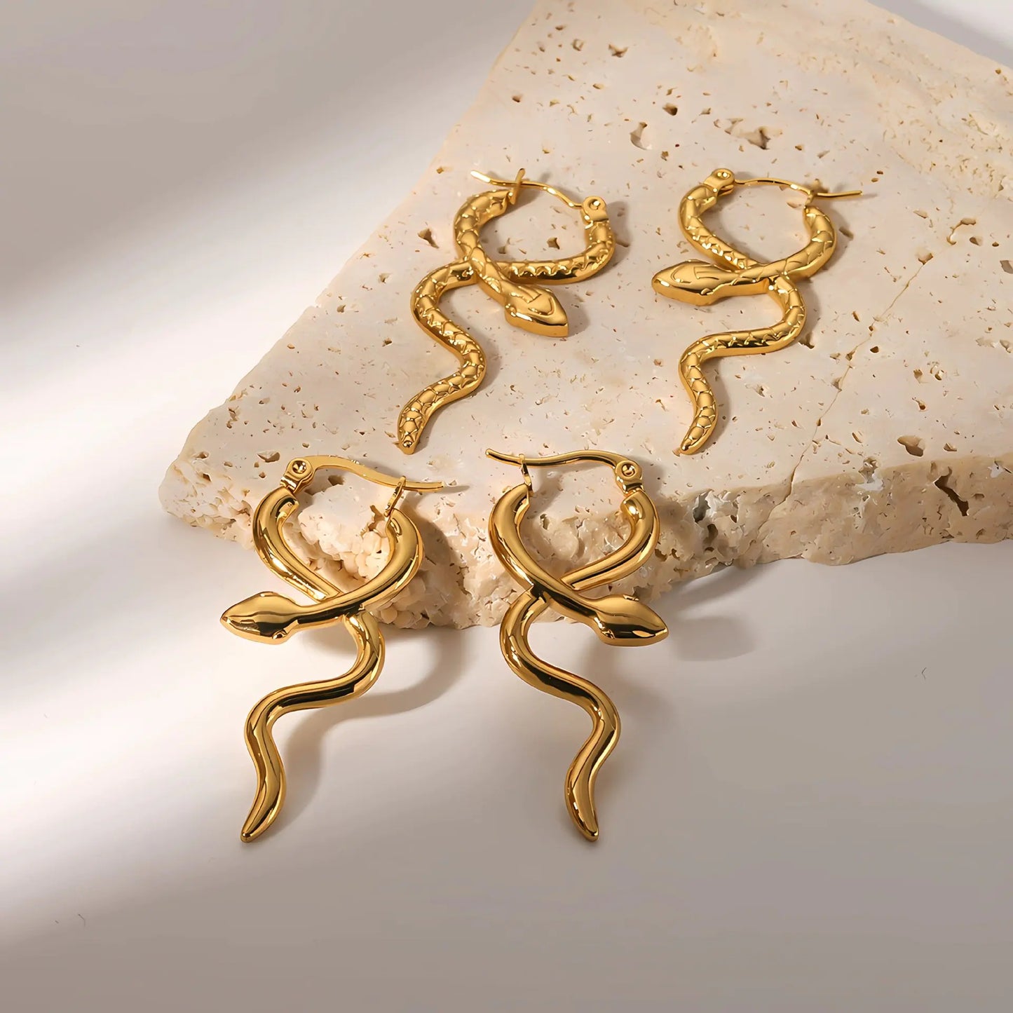 Serpentine Titanium Steel Ear Clip with 18K Gold Plate