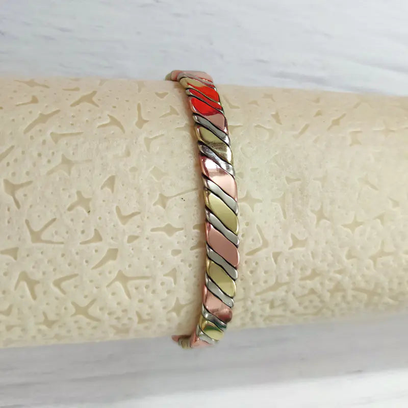 Women's Adjustable Copper Healing Bracelet in Rose Gold